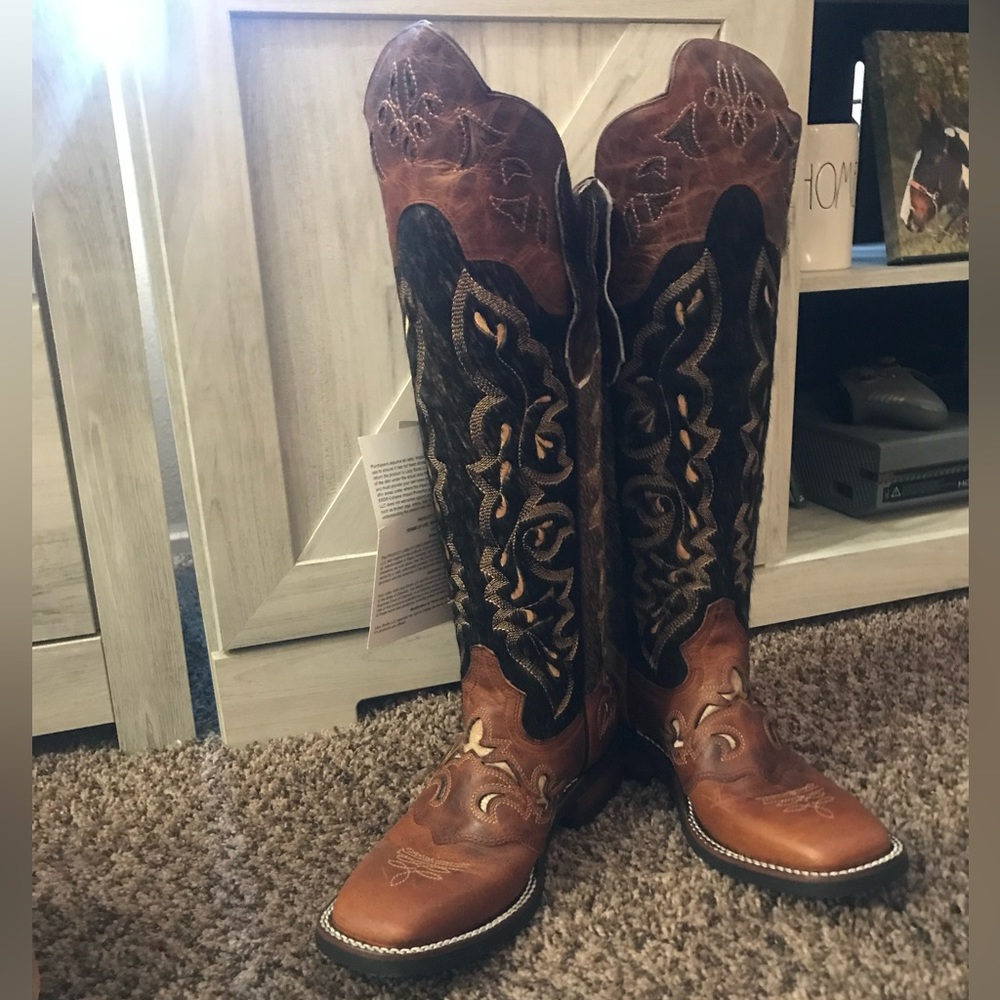 Women’s Over-the-Knee Western Boots in Brown and Black